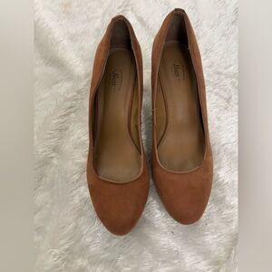 G.H Bass Cork Kalie wedge caramel brown size 9.5